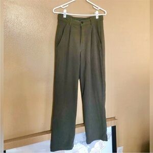 REI Deep Olive Straight Leg Trouser Size 10